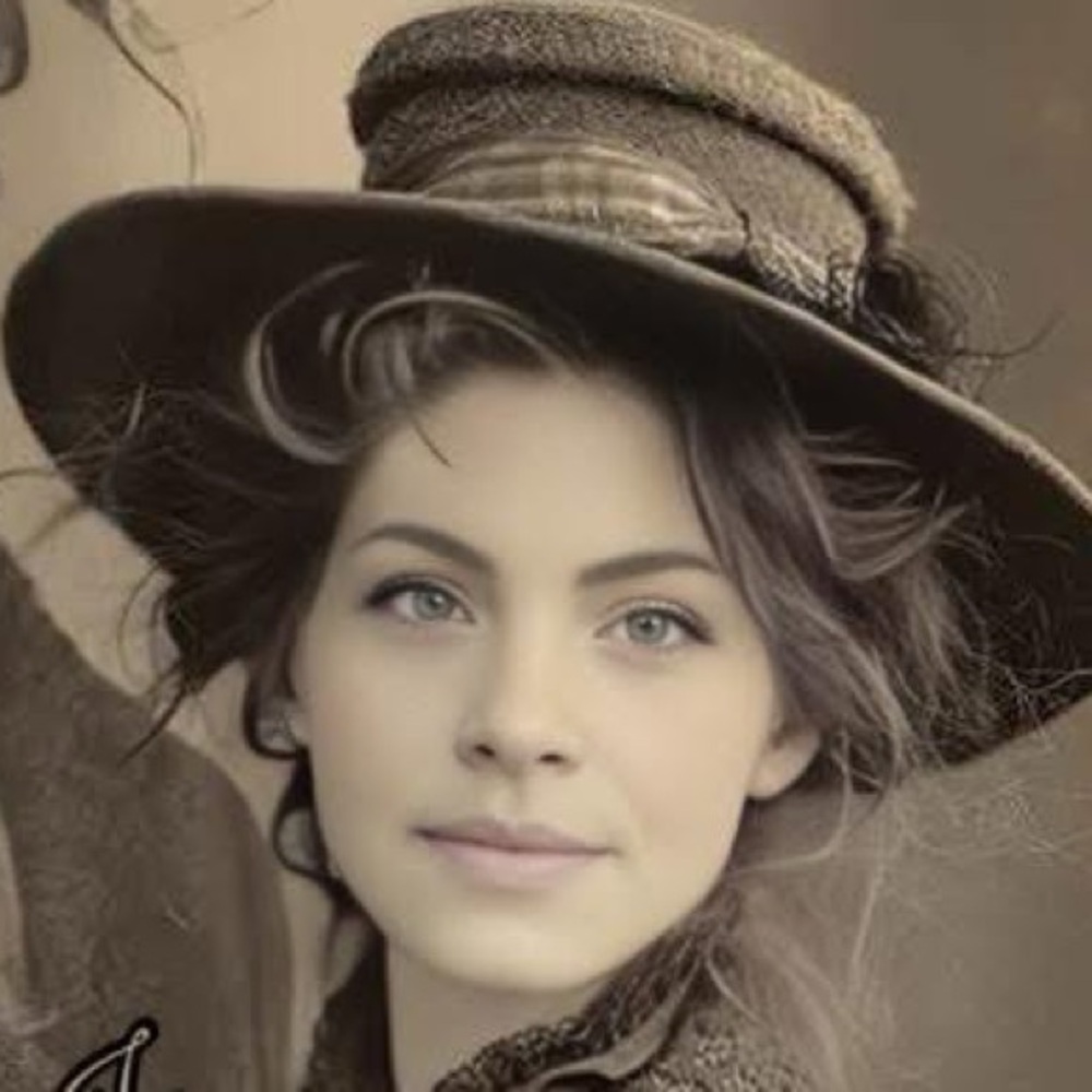 Meet your Posher, Sierra